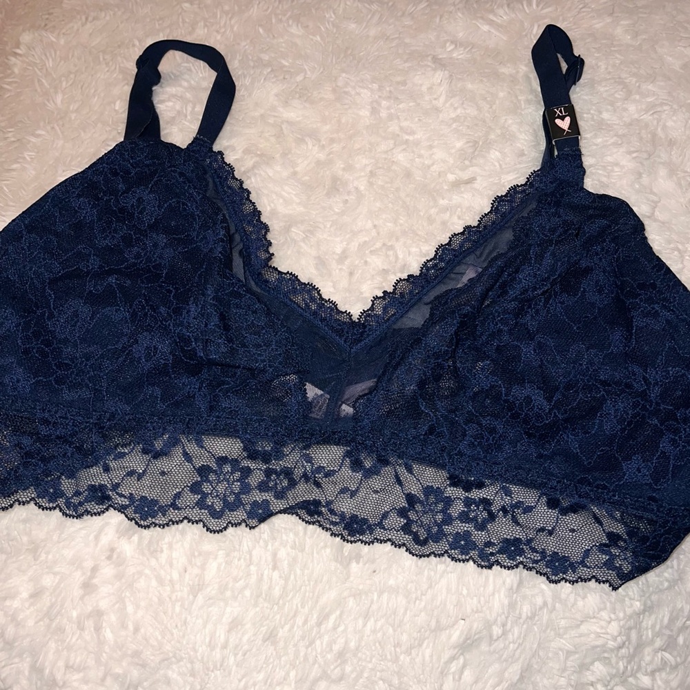 Victoria Secret - Lace Bralette
